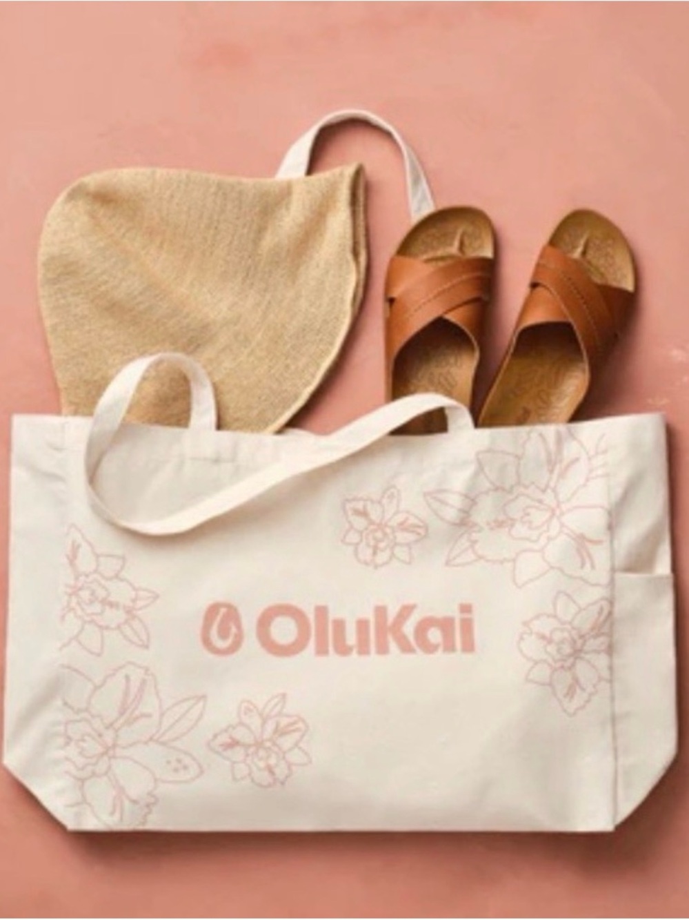 Olukai  NWT Large Tote Bag